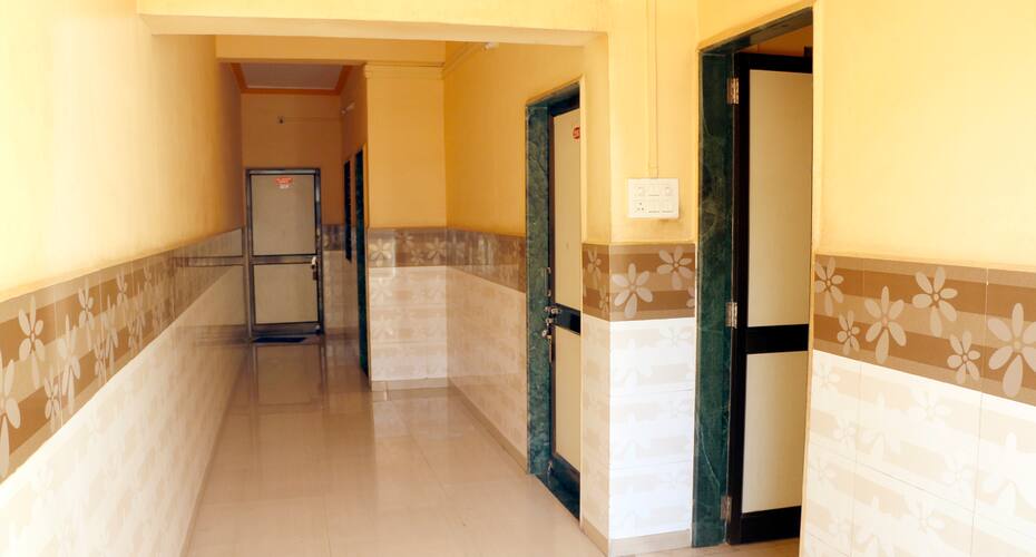 Hotel Rajman & Guest House, Rajpipla 3
